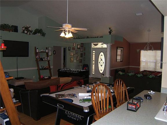 4th image of 1510 Hanna Pond Ln