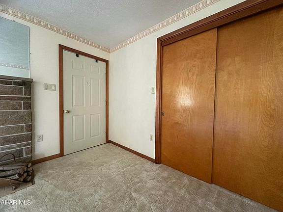 5th image of 384 Avalon Rd