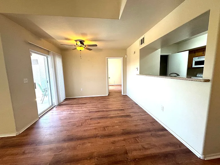 7255 W Sunset Rd #2111 — Photo 2