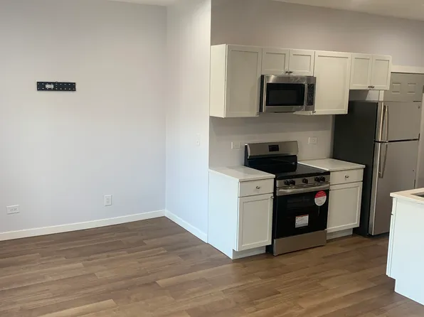 3409 W Fulton Blvd #2, Chicago, IL 60624