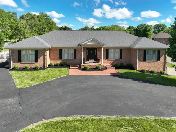 897 Turkey Foot Rd, Lexington, KY 40502