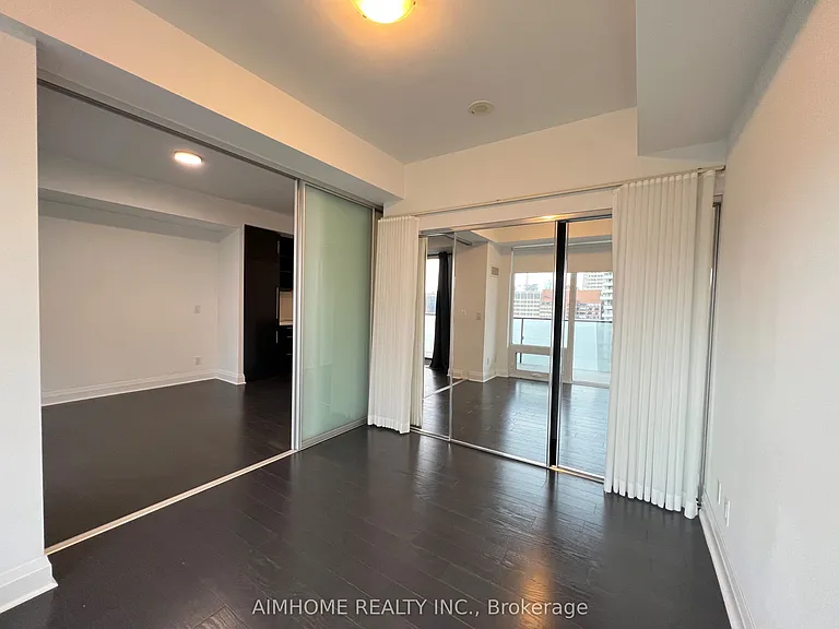 1080 Bay St #1403 — Photo 10