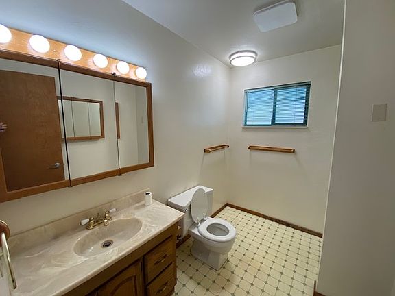 3rd image of 1664 Despina Dr