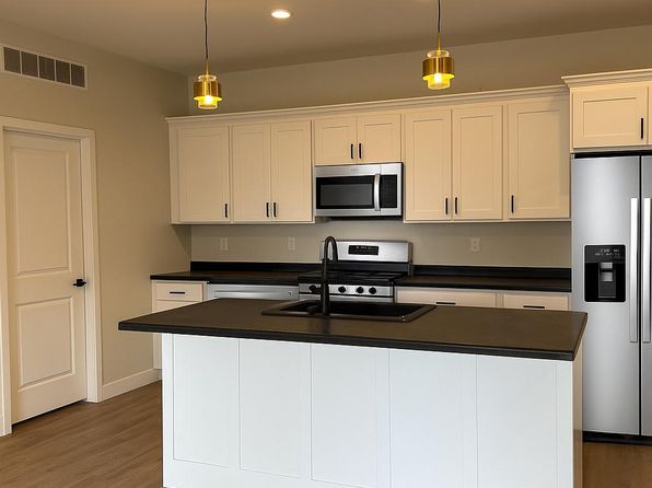 2305 Avenue G #106