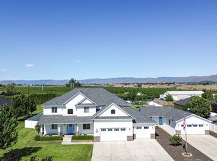 11906 Zier Rd, Yakima, WA 98908