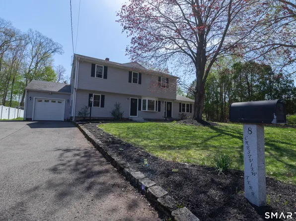 8 Crestview Terrace, Wallingford, CT 06492