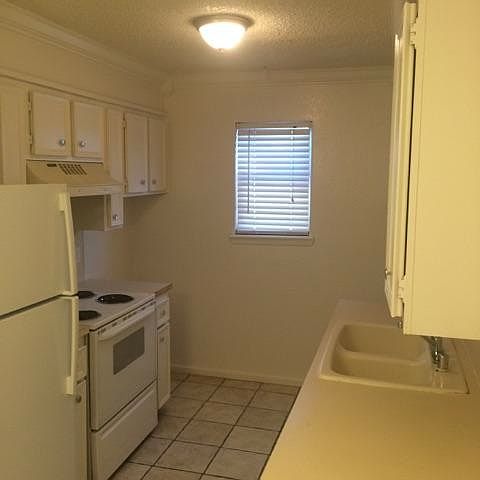 1st image of 5202 Kenosha Ave APT 5