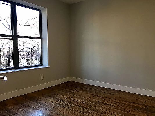 2nd image of 3023 Newkirk Ave #6