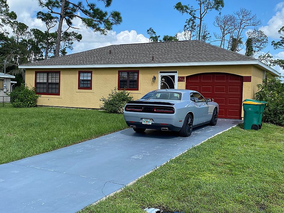 2nd image of 2442 Strawlawn St