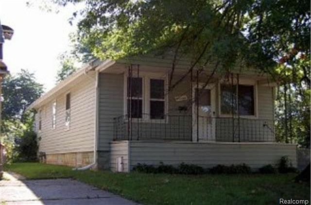 1st image of 23144 Carlisle Ave