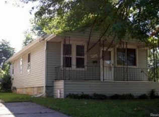 23144 Carlisle Ave, Hazel Park, MI 48030