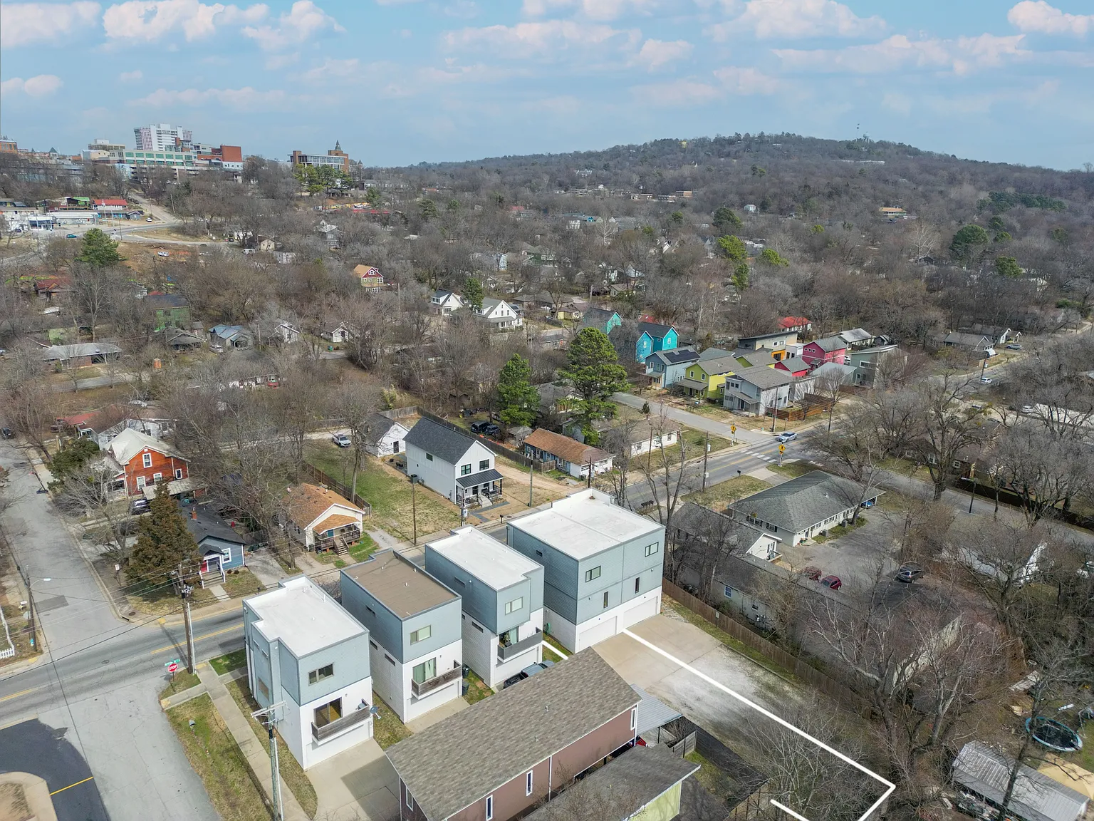 167 Martin Luther King Junior Boulevard - 1 — Photo 3