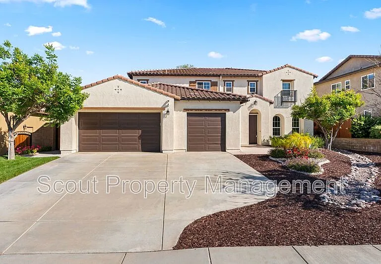 34349 Lamborn St — Photo 1