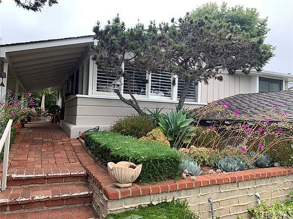 2nd image of 47 S La Senda Dr