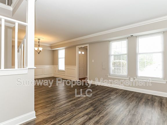 4th image of 1810 Pennland Ct