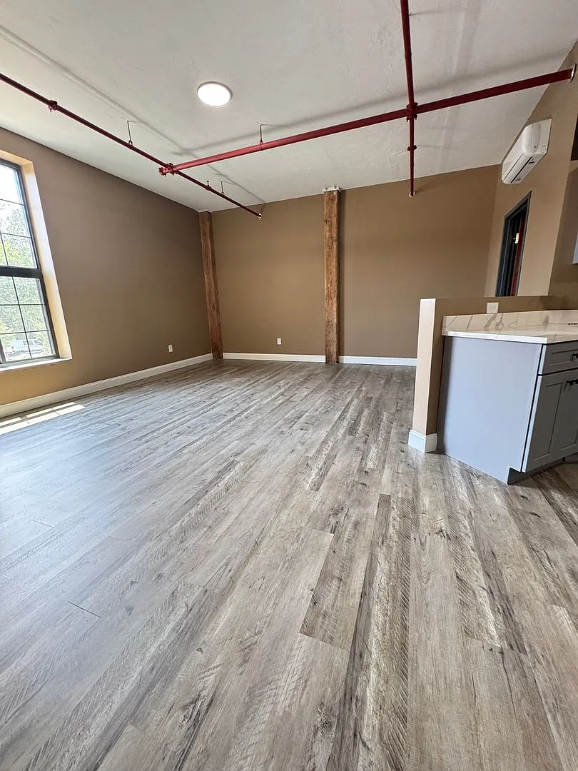 Welcome to 70 Webster Apt 201! — Photo 2