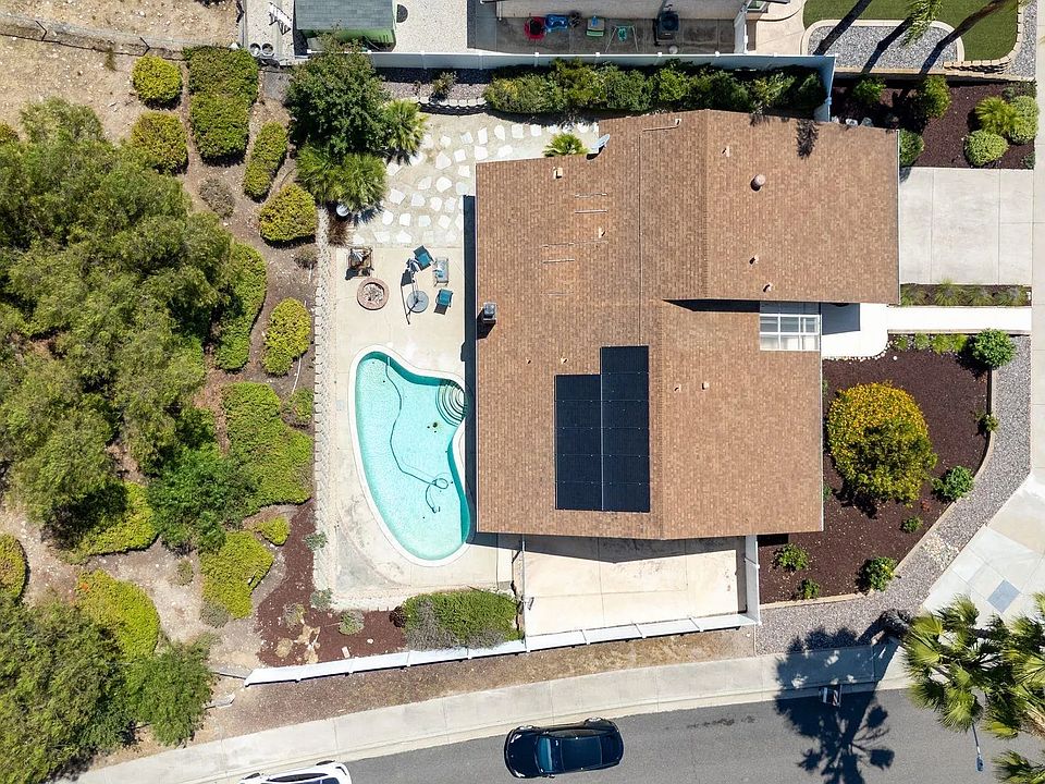 1st image of 10565 Strathmore Dr