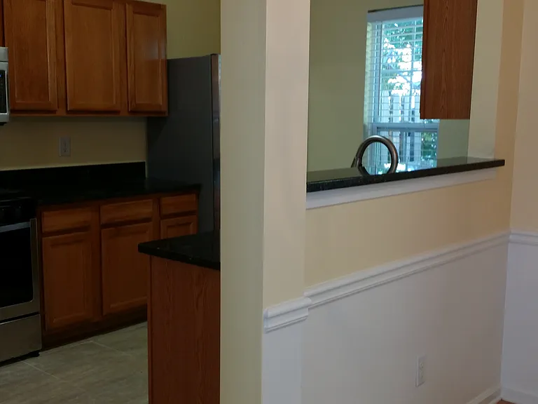 655 Kenridge Dr — Photo 11