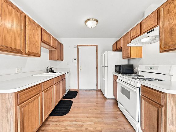 5th image of 4304 W Termunde Dr
