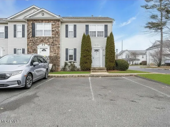 59 Aspen Court, Lakewood, NJ 08701