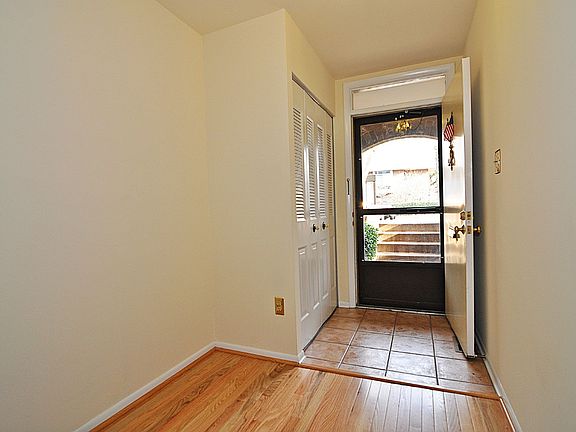 2nd image of 1729 S Hayes St APT A