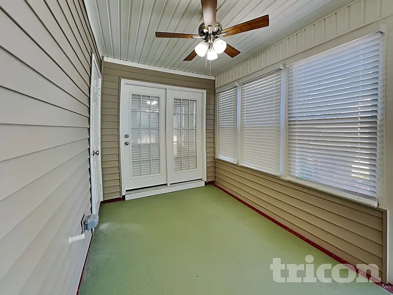 3929 Garden Creek Dr — Photo 12