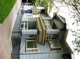 2425 P St, Sacramento, CA 95816