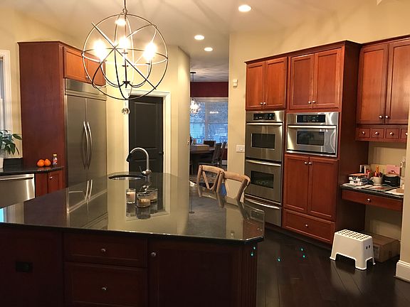 2nd image of 617 N 4th Ave