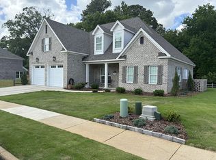 1697 Pebble Creek Dr, Prattville, AL 36066