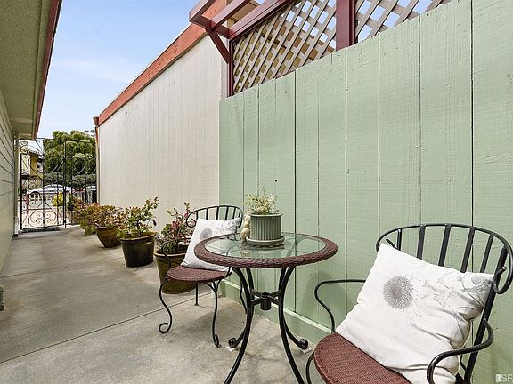 5th image of 3764 Callan Blvd