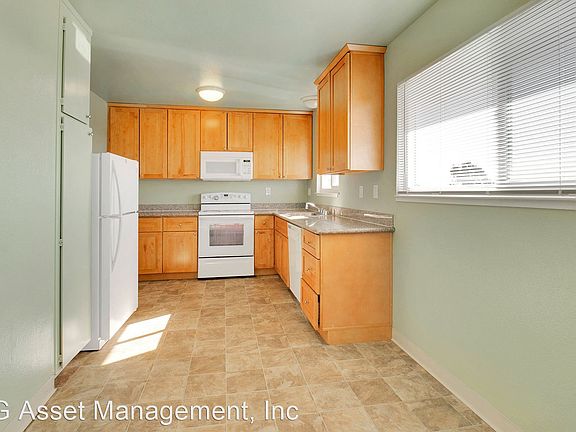 5th image of 2041 Miramonte Ave Unit 37