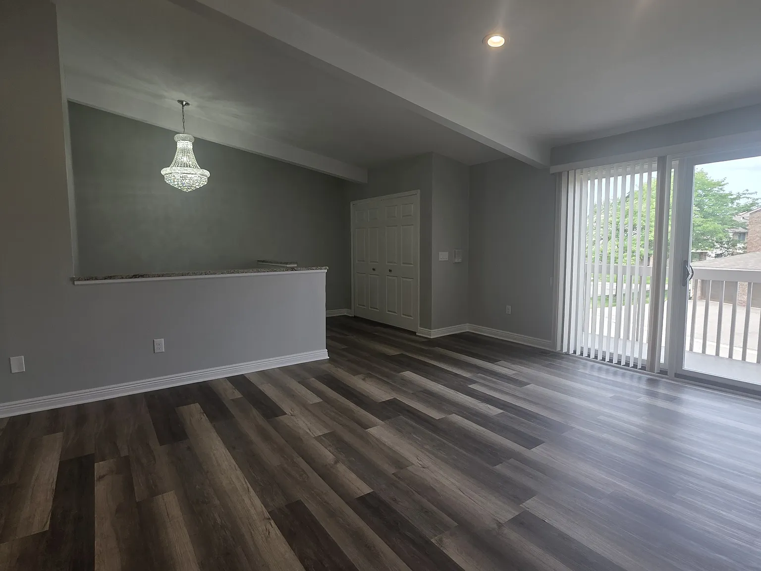 3 bed, 1511 sqft, $2,400 — Photo 1