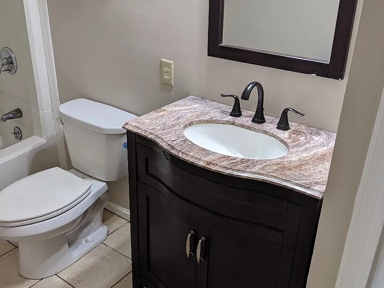 474 Woodview Dr — Photo 15