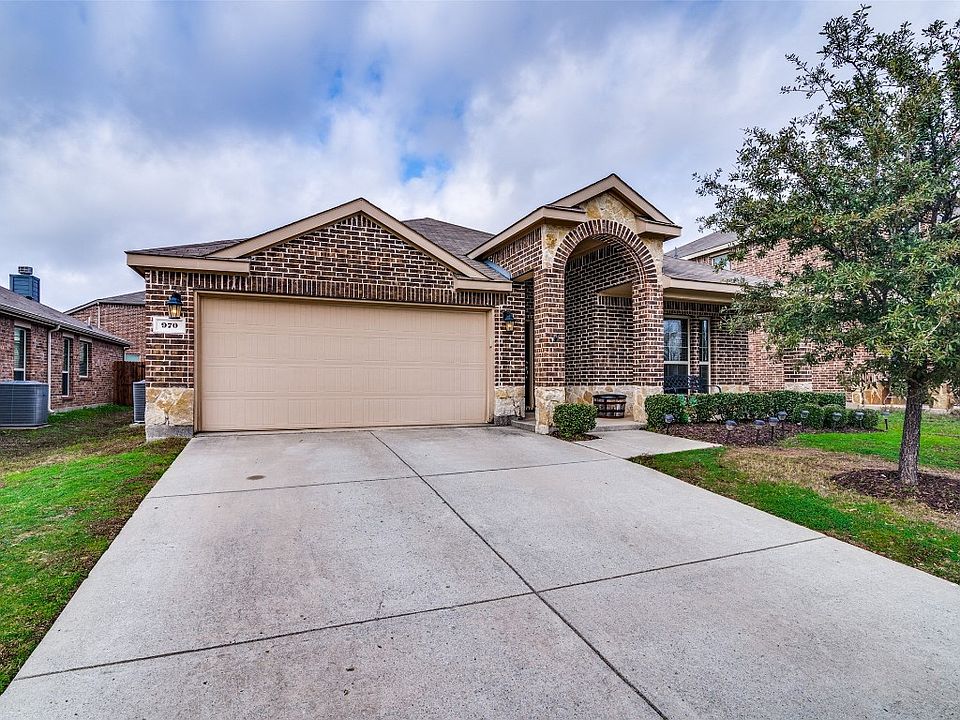1st image of 970 Llano Dr
