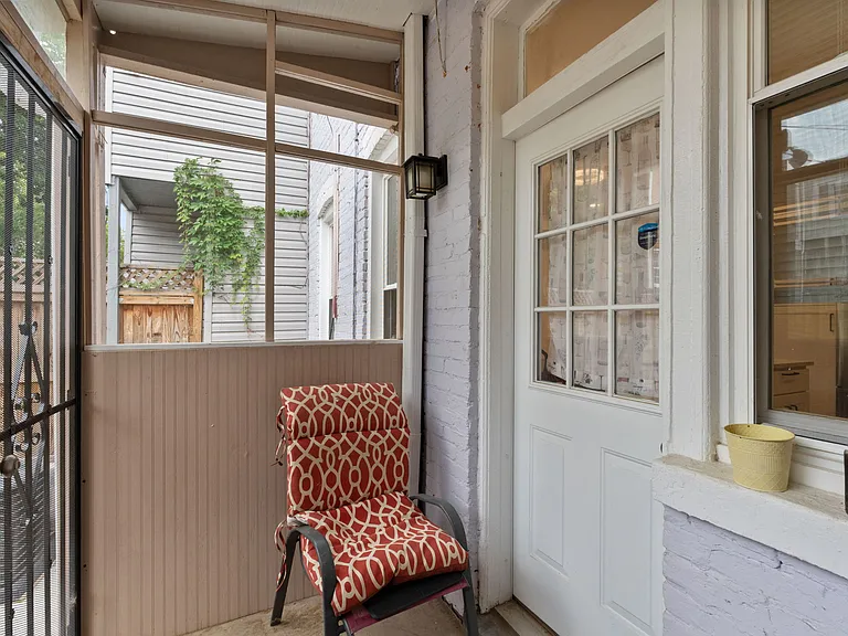 707 Quincy St NW — Photo 27