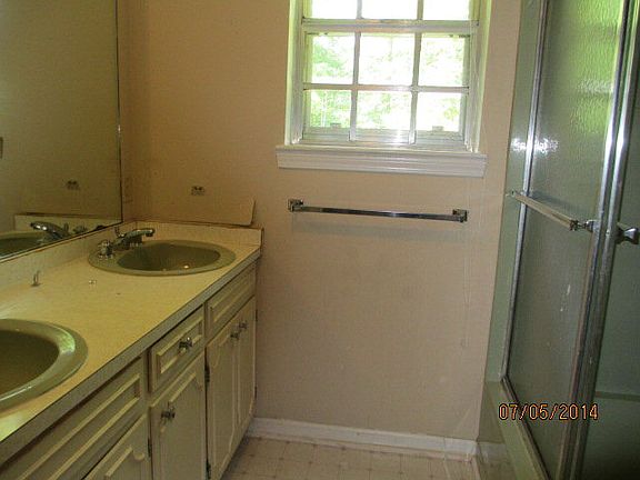 4th image of 4510 Bluffwood Way