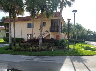 357 Lakeview Dr APT 201, Fort Lauderdale, FL 33326
