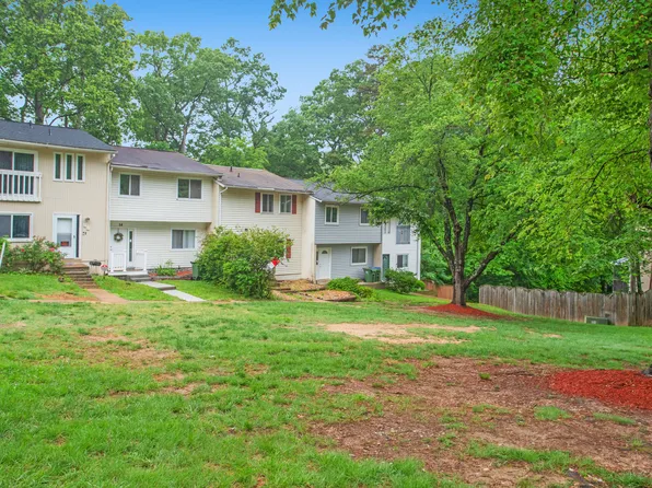 52 Austin Run Blvd, Stafford, VA 22554