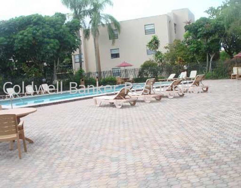 2nd image of 10425 SW 112th Ave APT 217