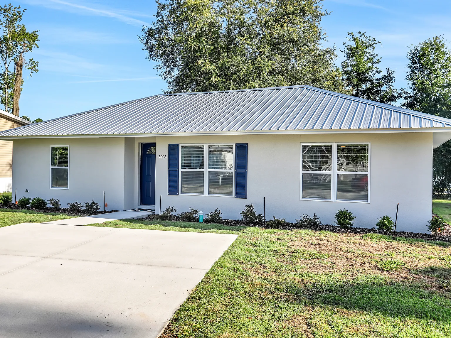 3 bed, 1205 sqft, $1,800 — Photo 1