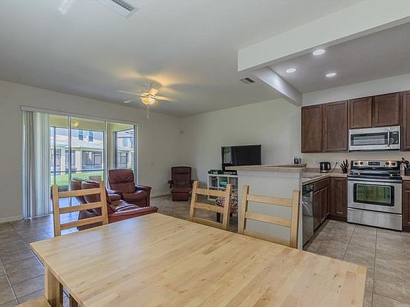 4th image of 6840 46th Ln N