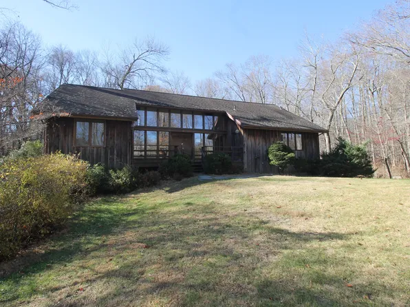 50 Tanglewood Lane, Stamford, CT 06903