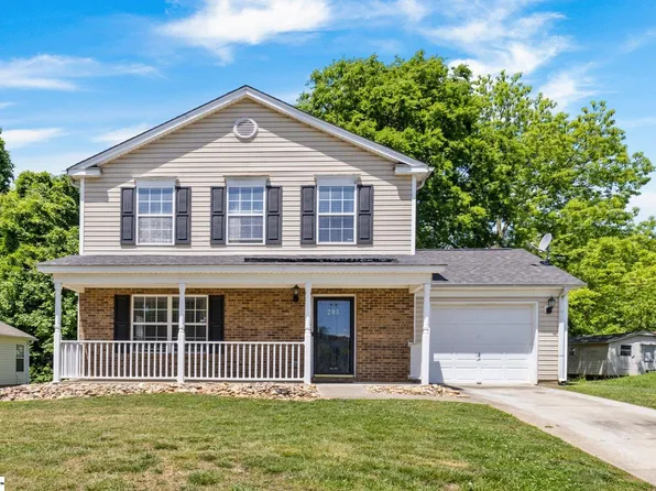 203 E Corley Ln, Spartanburg, SC 29303
