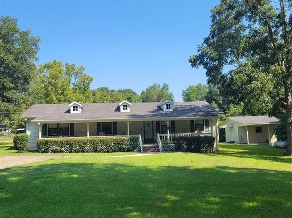 1955 Lee Road 242, Smiths Station, AL 36877