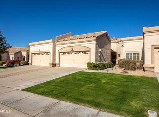 8392 W Oraibi Dr, Peoria, AZ 85382