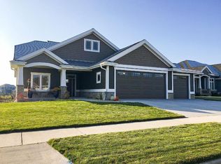 2586 Kildare Dr, Waunakee, WI 53597
