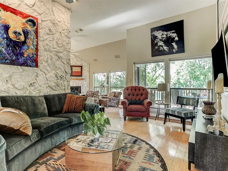 1706 Country Squire Dr — Photo 7