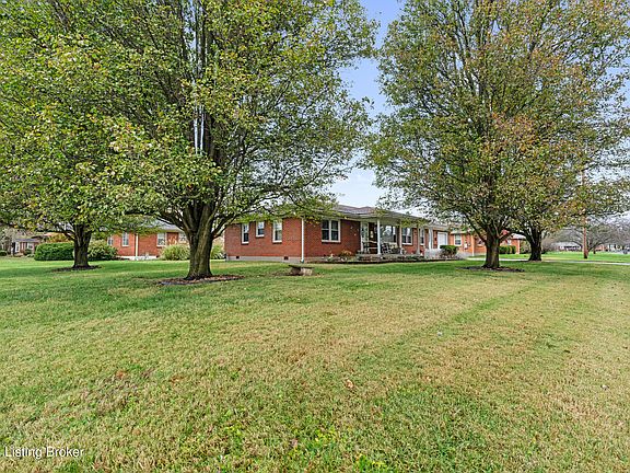 2nd image of 9312 Hacienda Dr