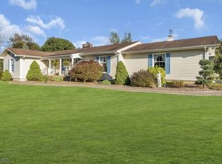 155 Hunts Pond Rd, Newton, NJ 07860