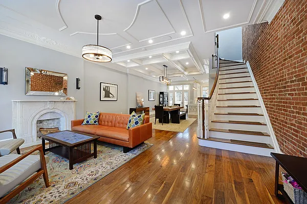 Sold by Hudson Place Realty | media 1